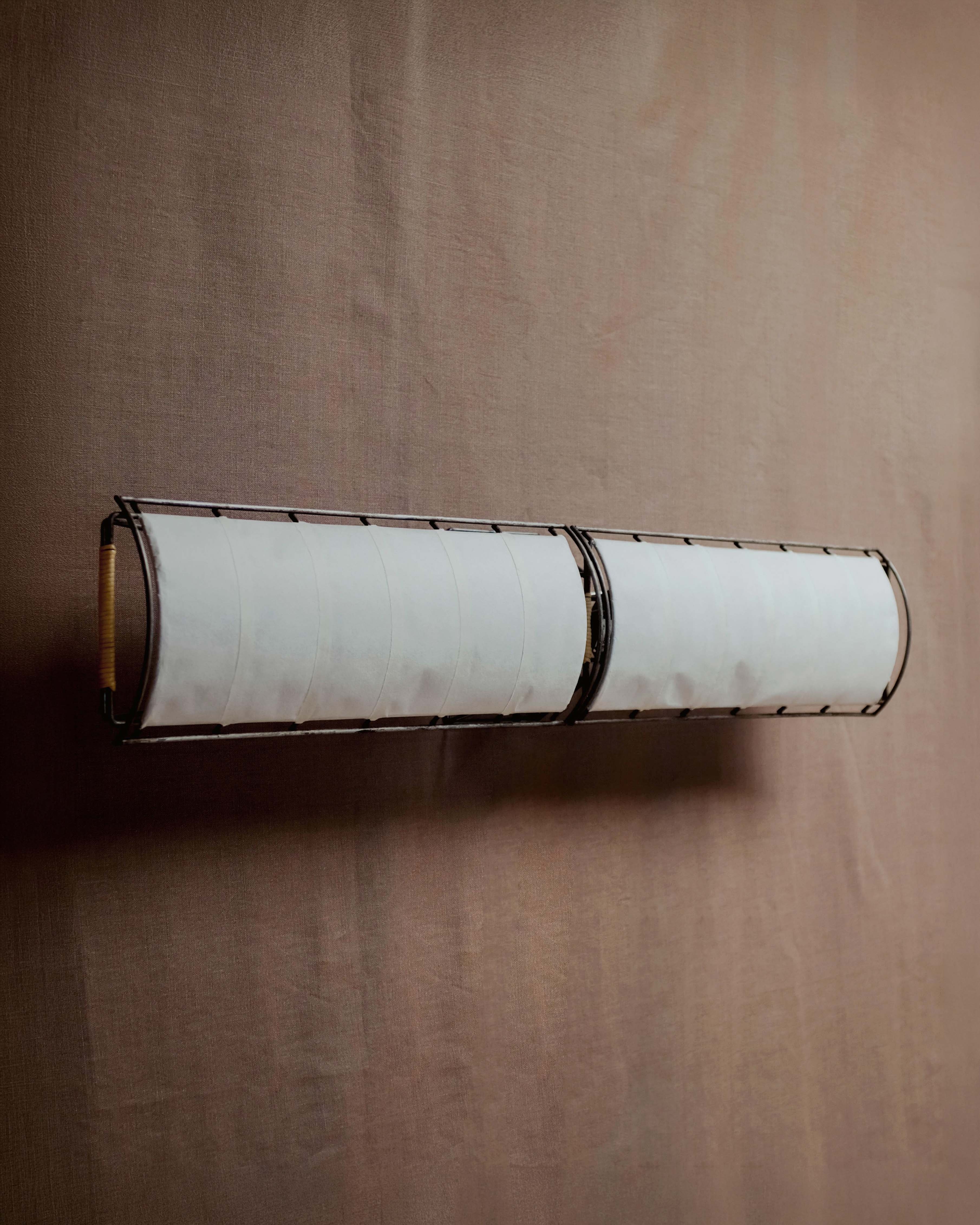 LINEAR BIRD WALL SCULPTURE
